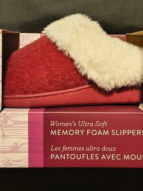 Women's Ultra Soft Memory Foam Slippers
